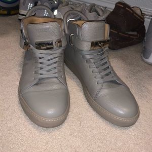 Buscemi Gray Men’s Silver Lock Sneakers